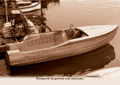 Transporte de garrafa com cheirinho.